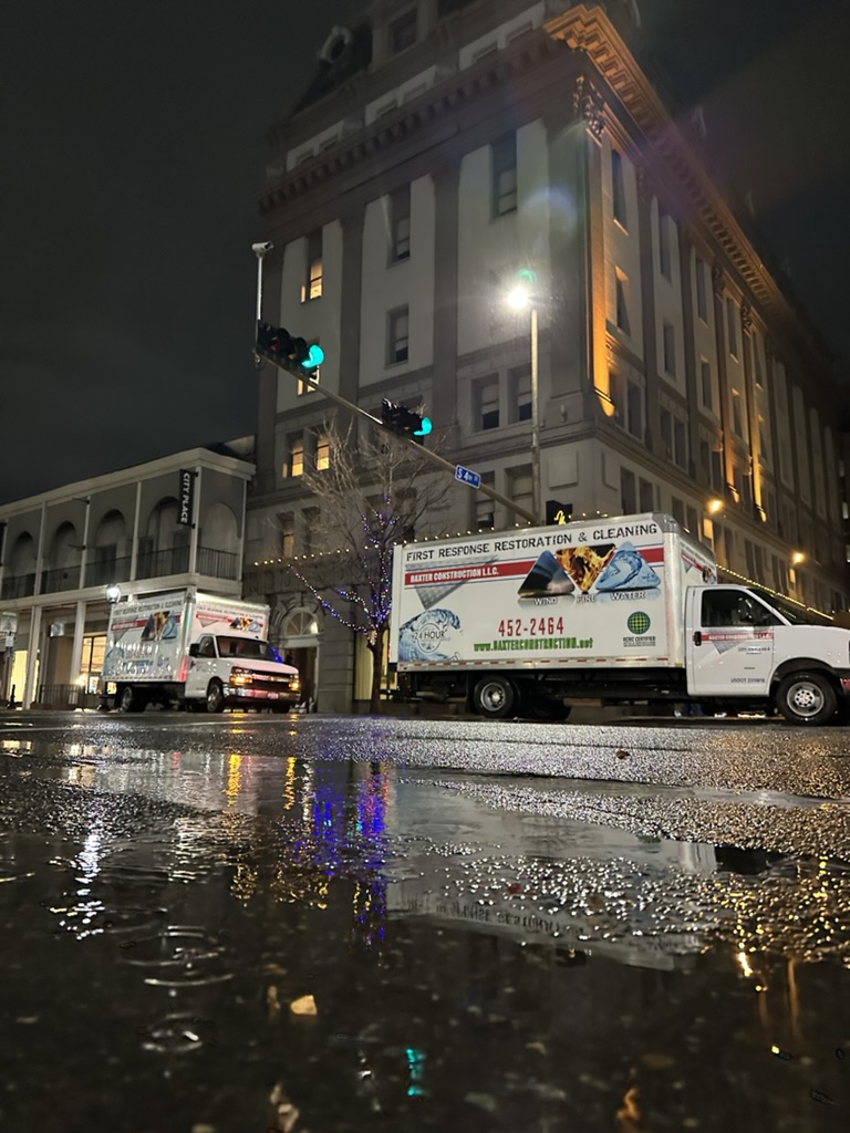 Restoration near me
Mitigation
24/7 service
Restoration
Water Damage